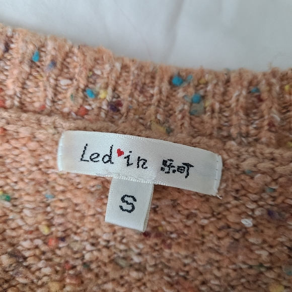 *Free with any purchase over $50🌝🌝Ledin cardigan - Picture 3 of 7